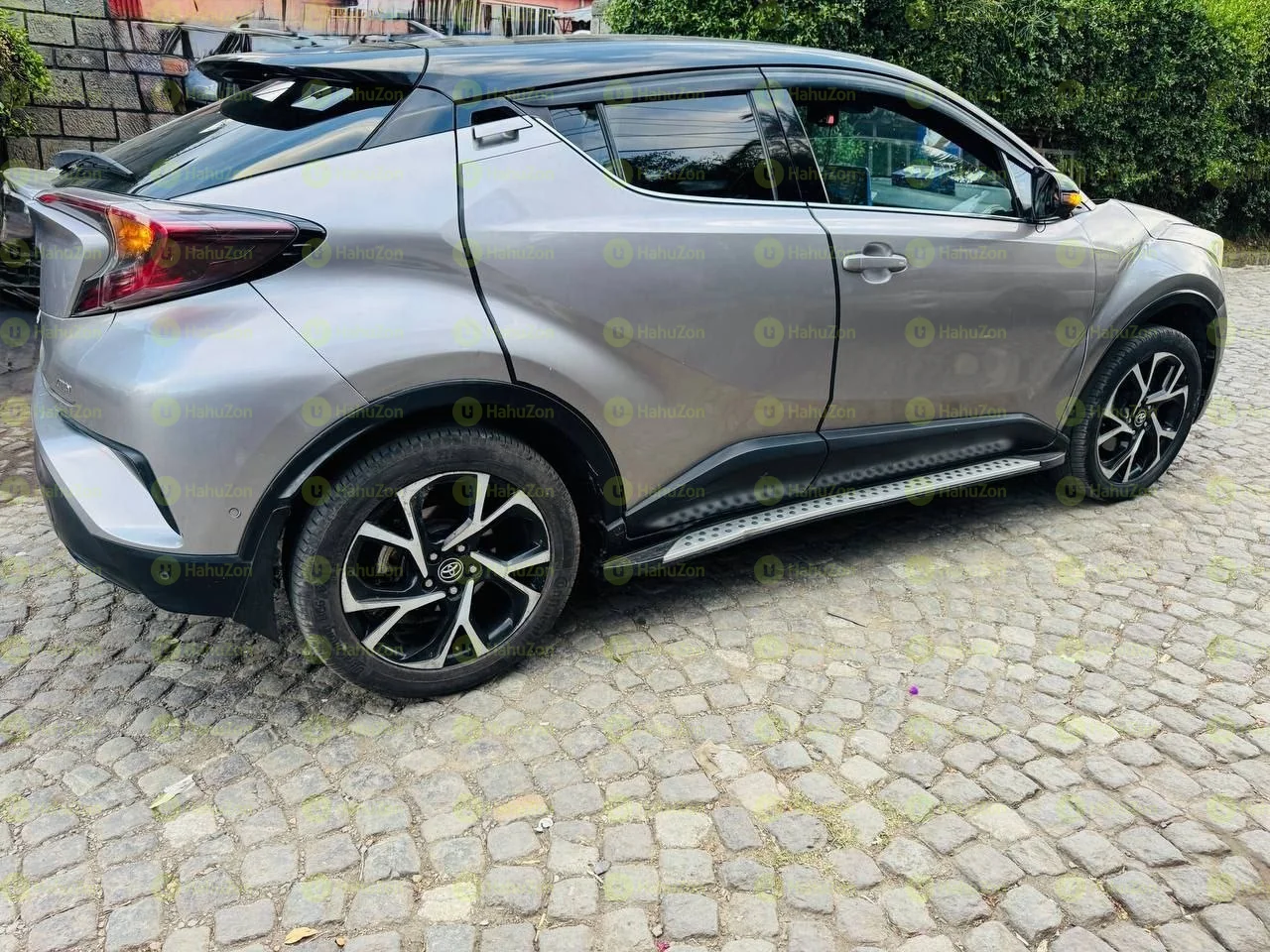 2017 Model-Toyota CHR