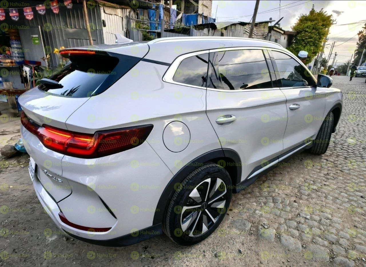 2025 Model-BYD Song Plus Smart