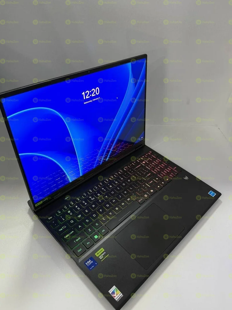 Acer Predator Helion NEO16 AI Gaming Laptop