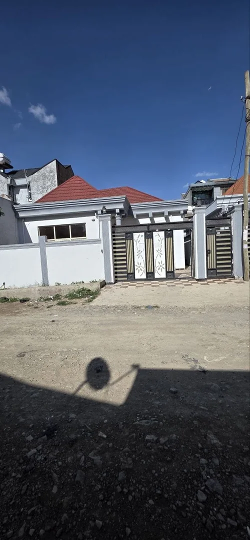 225 ካሬ የሚሸጥ ቤት በአያት