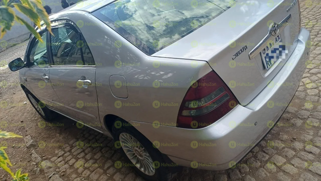 2003 Model-Toyota Corolla