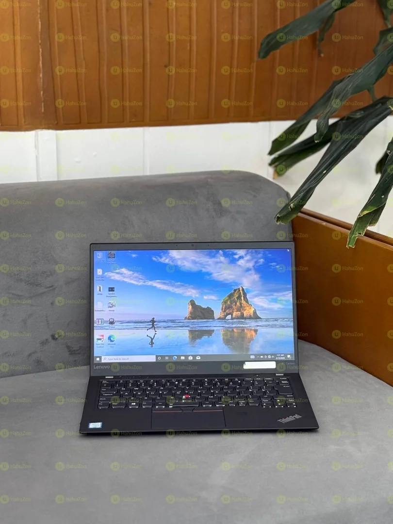 Lenovo ThinkPad X1 Carbon Core i5 7th Generation Laptop