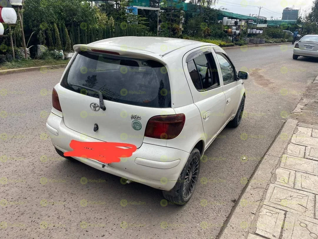 2002 Model-Toyota Vitz