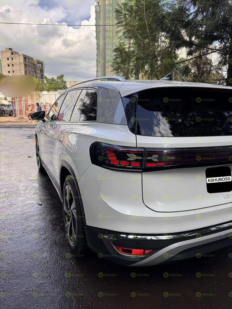 2023 Model-Volkswagen ID6 Crozz Pro