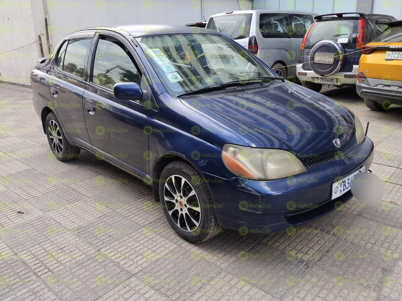 2001 Model-Toyota Pltz