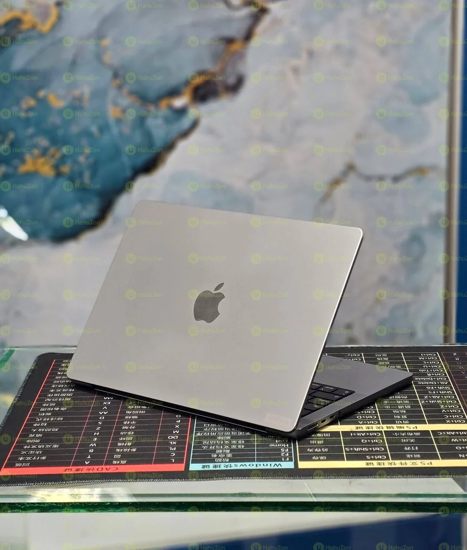 MacBook Pro M1 Pro 14-inch