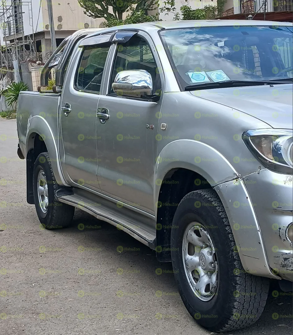 2012 Model-Toyota Hilux  Double Cab