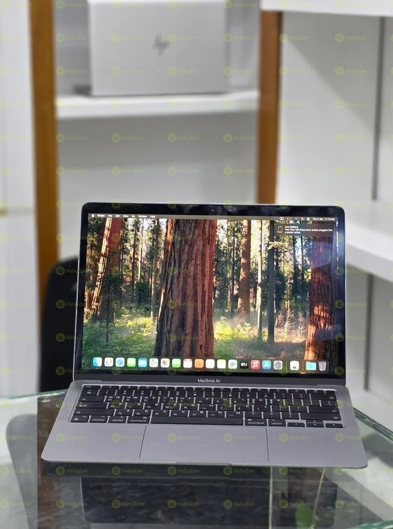 MacBook Air M1 Laptop