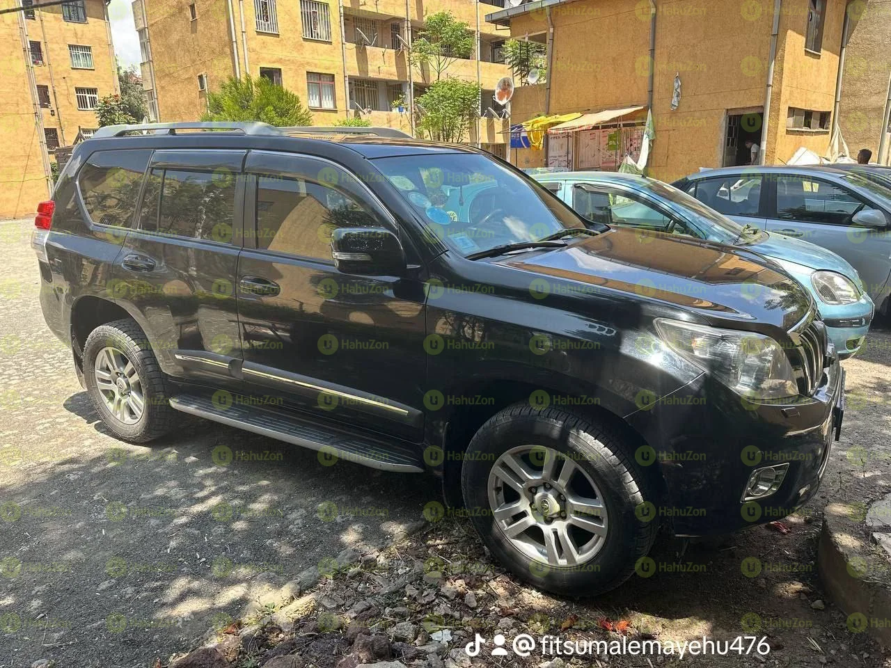 2013 Model-Toyota Landcruiser Prado