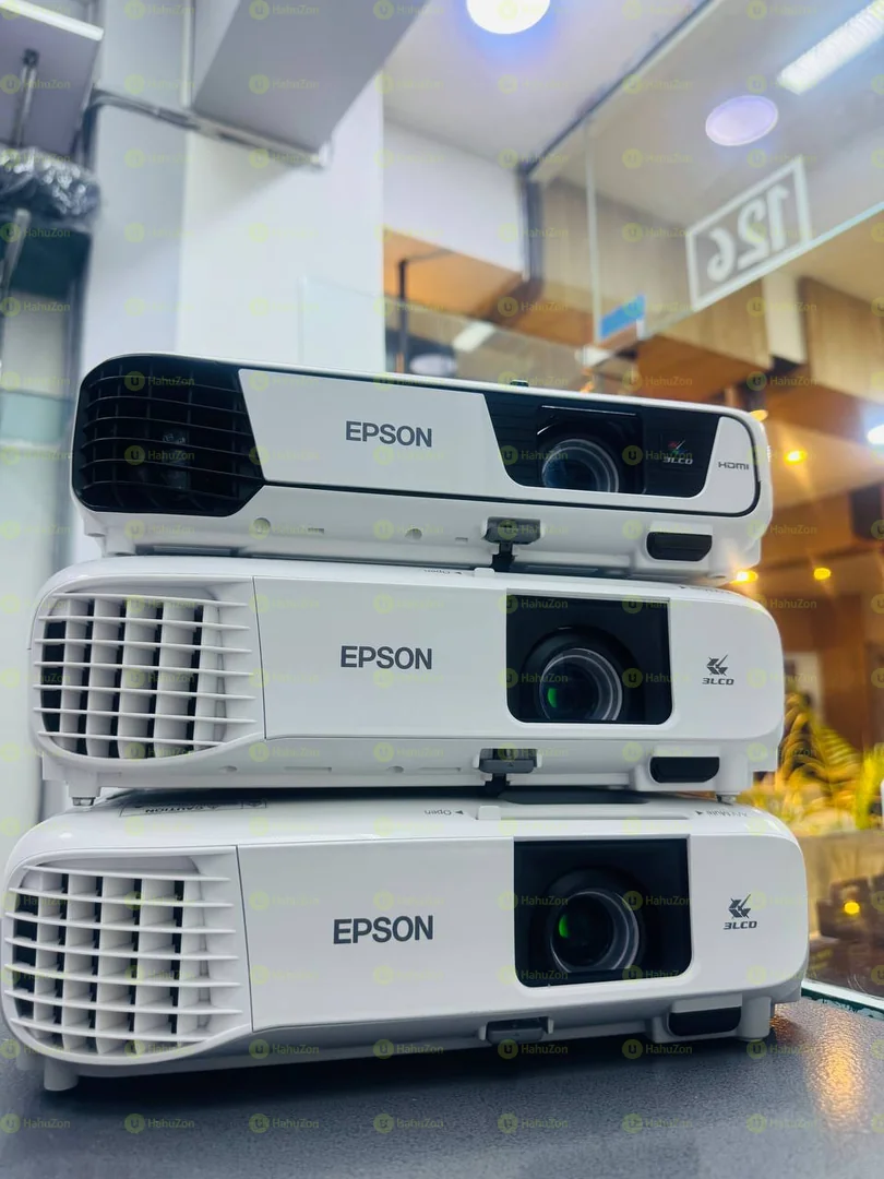 x39 projector