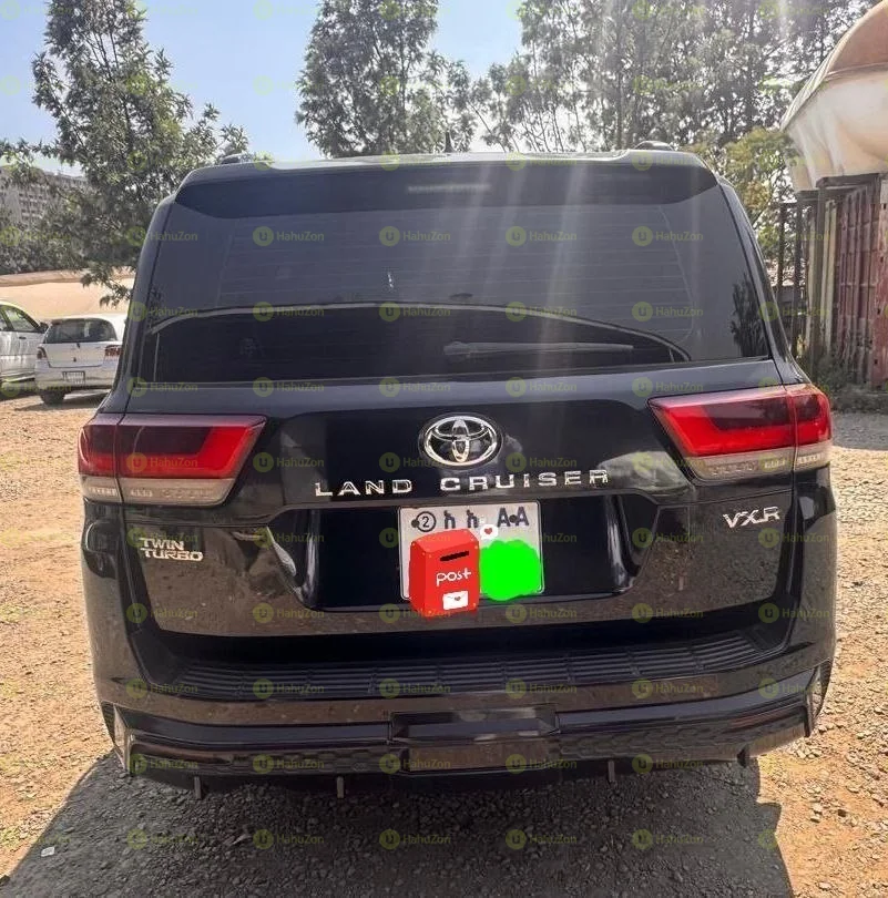 2023 Model-Toyota Land Cruiser  VXR