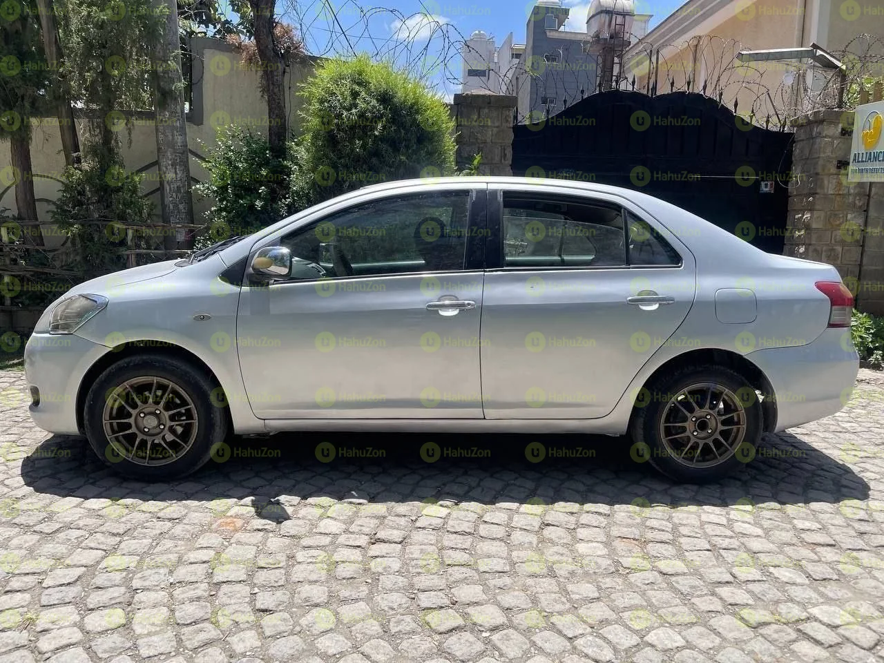 2008 Model-Toyota Yaris Belta