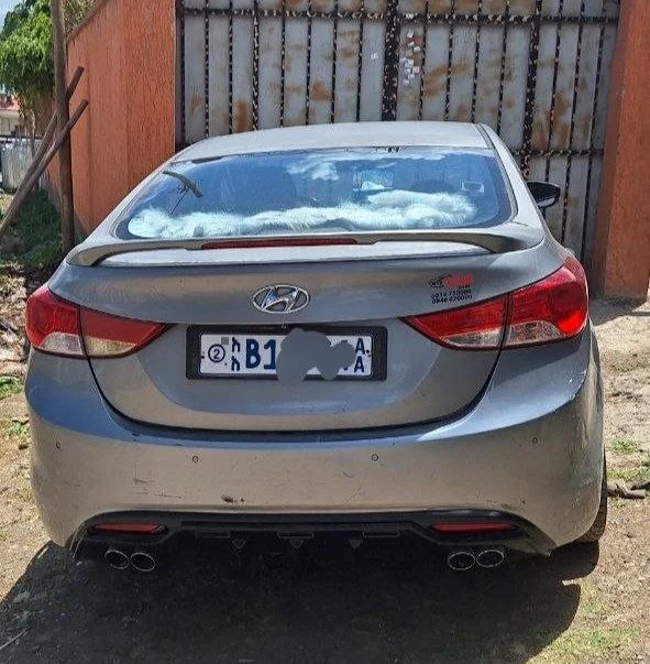 2012 Model-Hyundai Avante