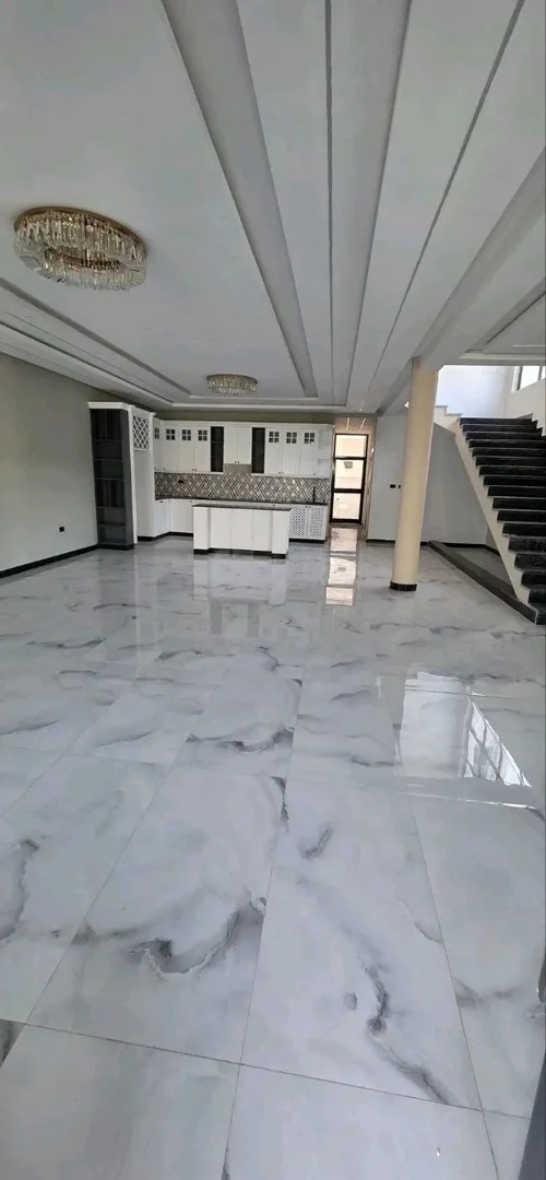 250 ካሬ የሚሸጥ G+3 መኖርያ ቤት በአያት