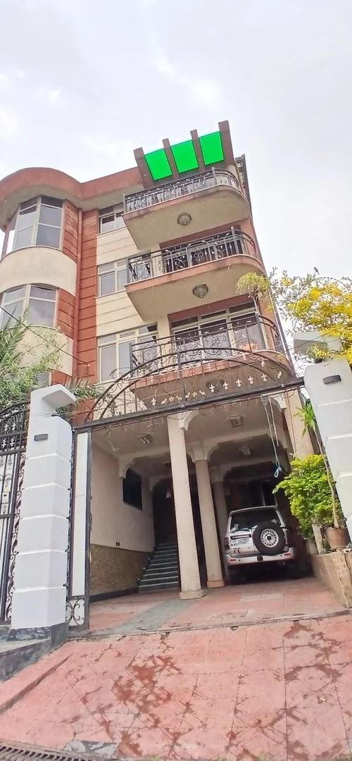 150 ካሬ የሚሸጥ G+3 ቤት በአያት