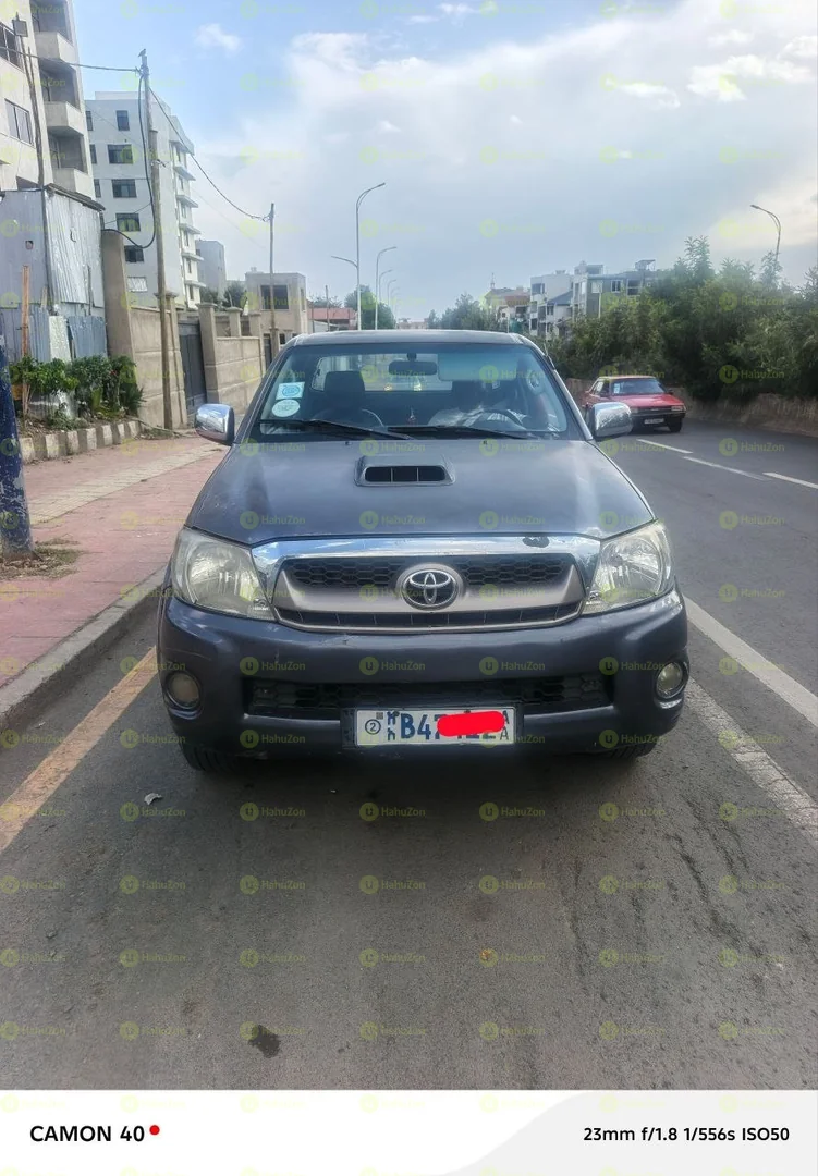 2008 Model-Toyota Hilux