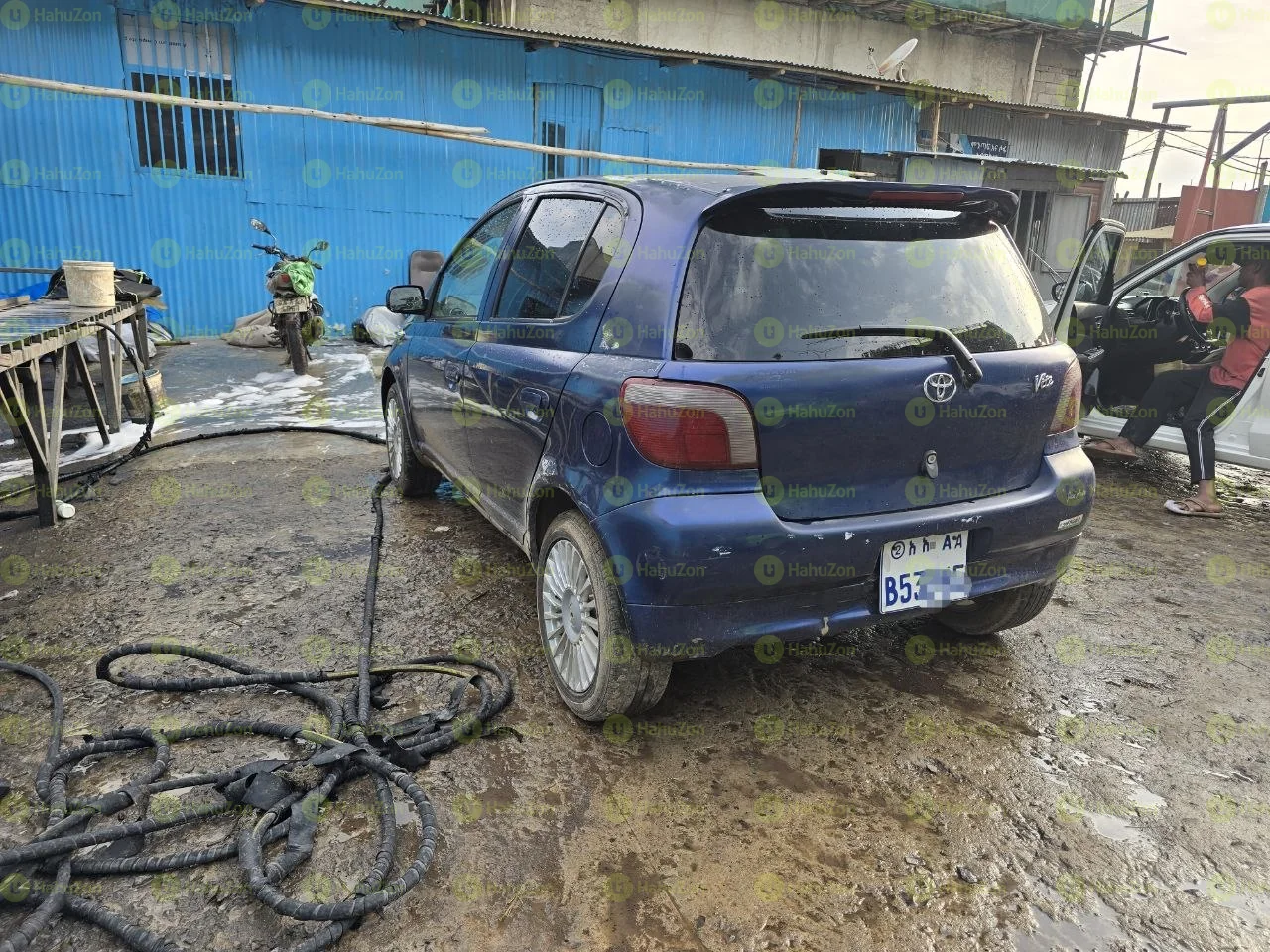2001 Model-Toyota Vitz