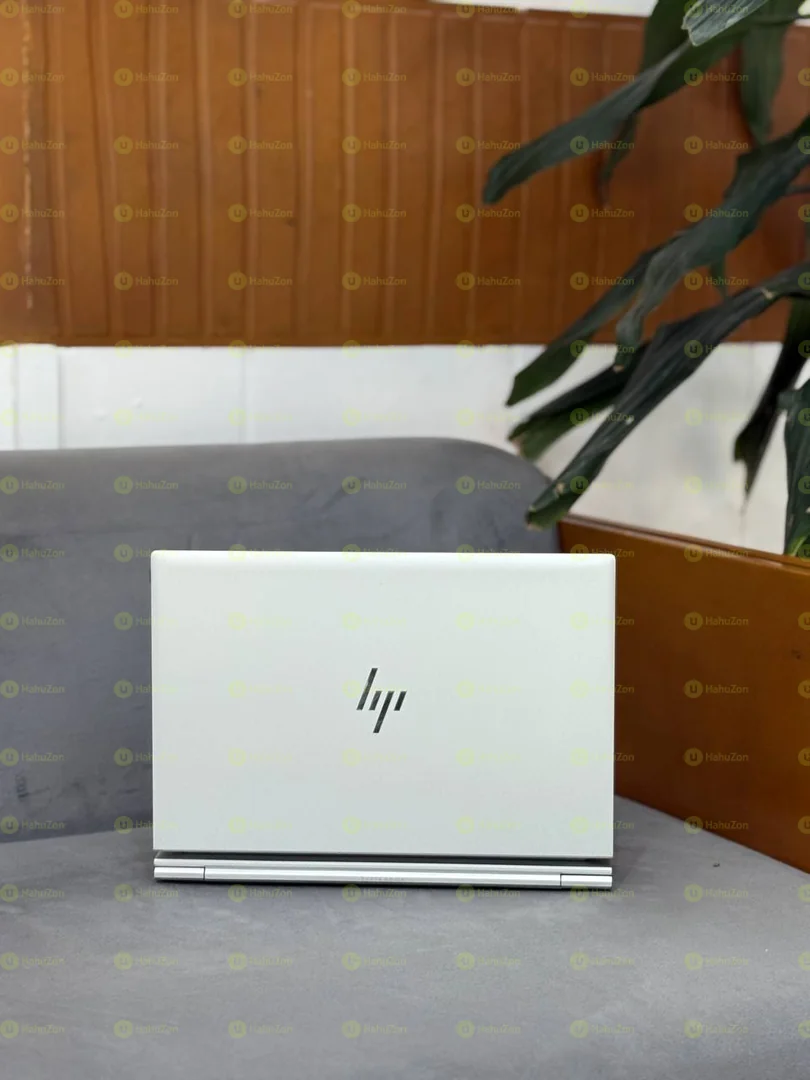 Hp EliteBook 830 G8 Core i7 11h Generation Laptop