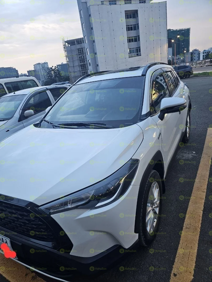 2023 Model-Toyota Corolla Cross Hybrid