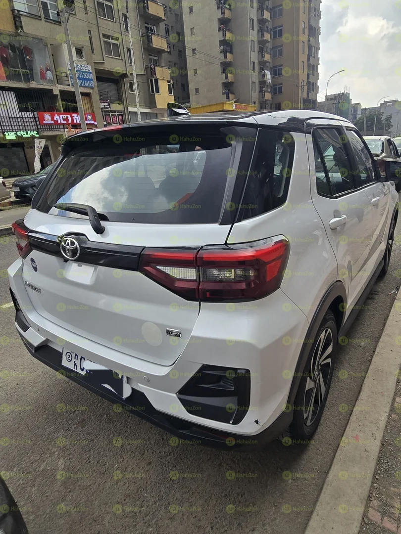 2022 Model-Toyota Raize
