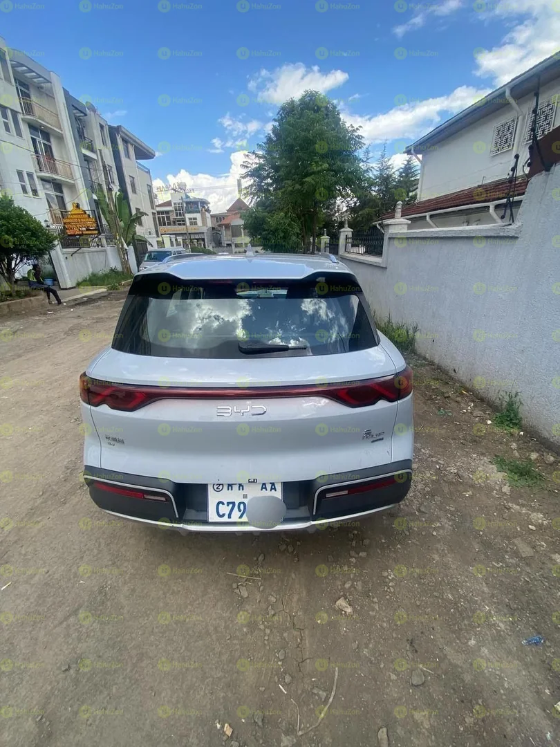 2025 Model-BYD Yuan Up