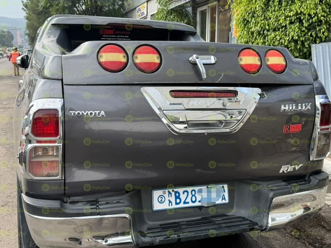 2017 Model-Toyota Hilux Revo