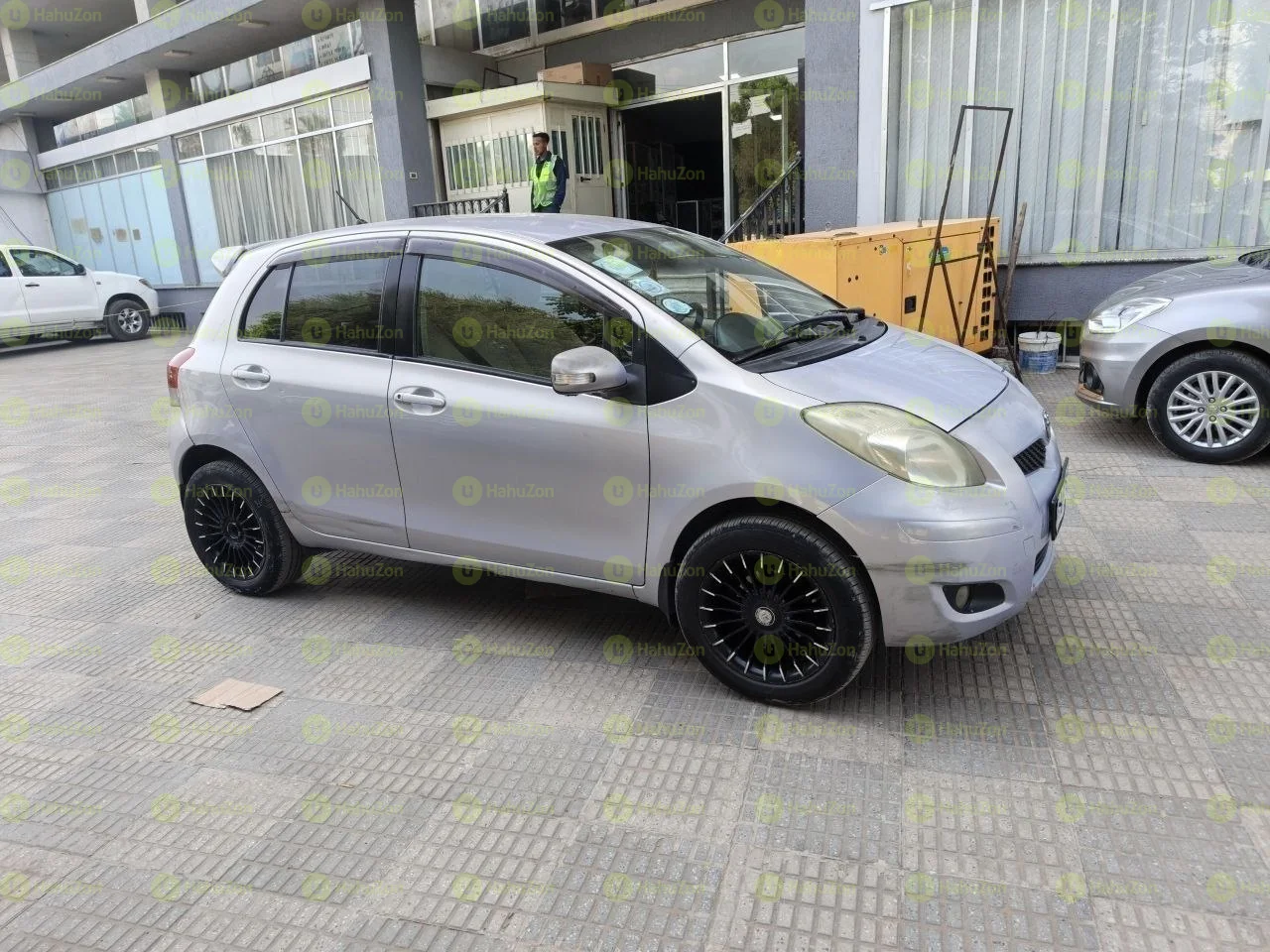 2004 Model-Toyota Vitz