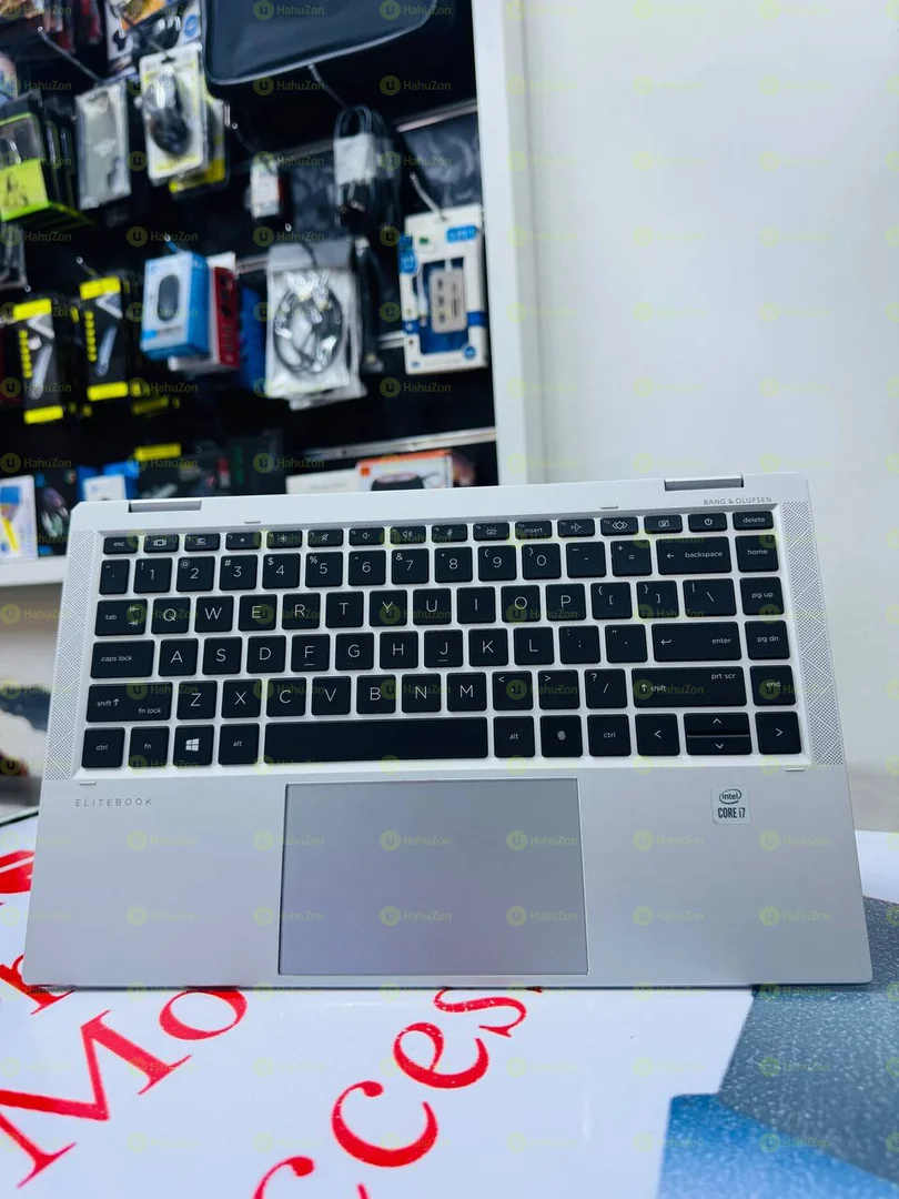 Hp Elitebook x360 1040 G7 2- in- 1 Core i7 10th Gen Laptop