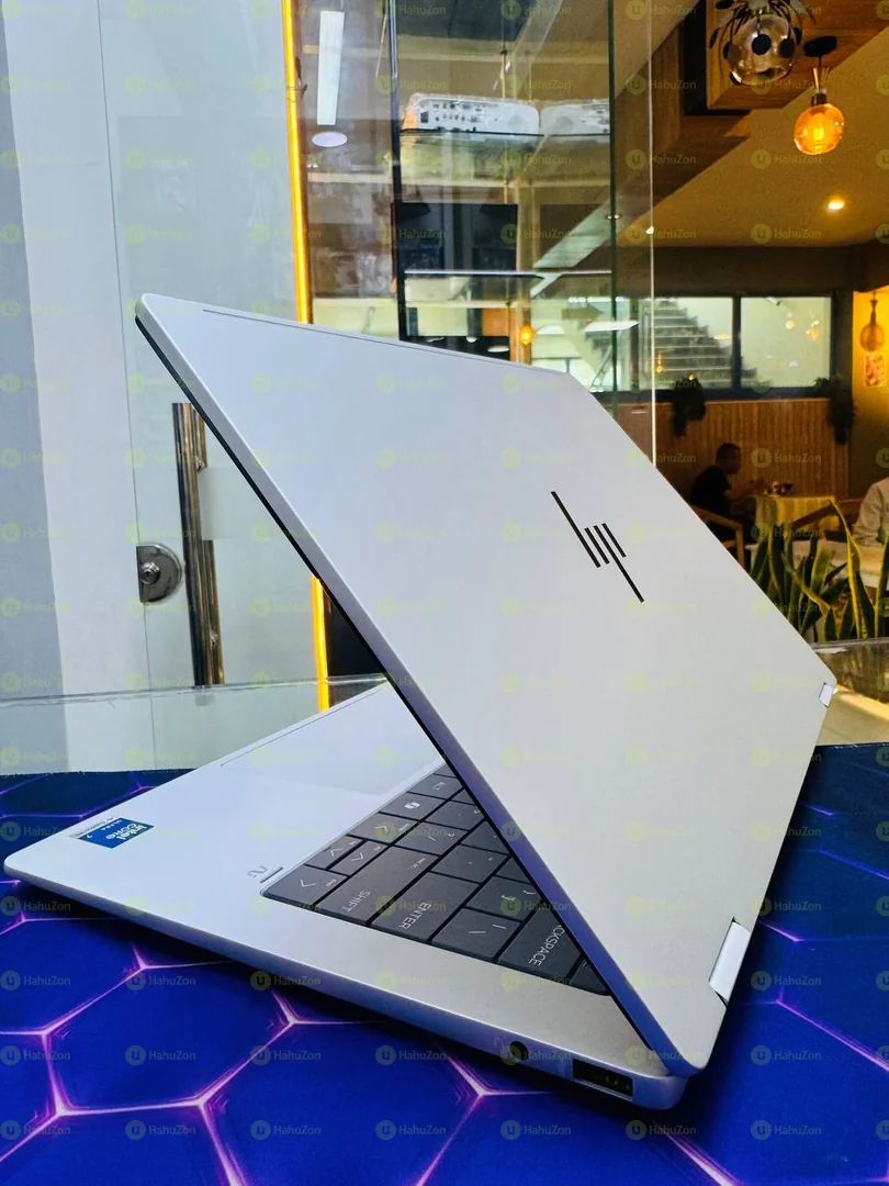 HP OmniBook Ultra Flip Core Ultra 14 7 258V Laptop