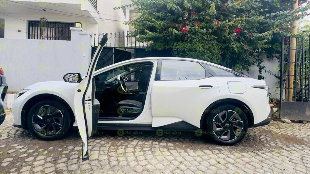 2024 Model-Totota BZ3 EV
