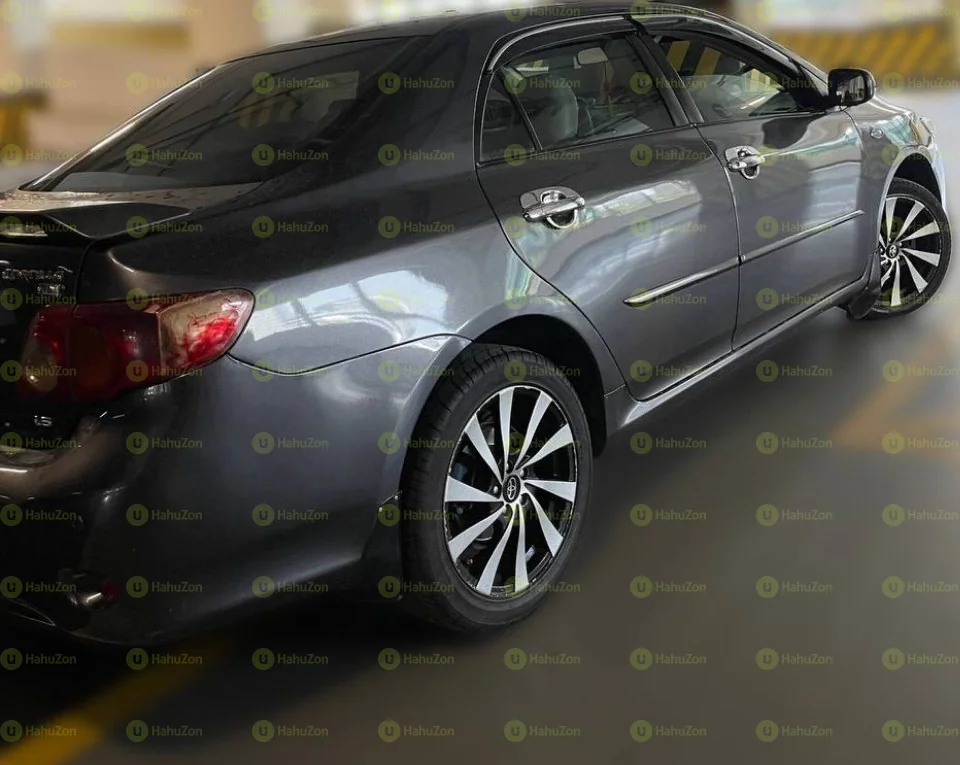2008 Model-Toyota Corolla