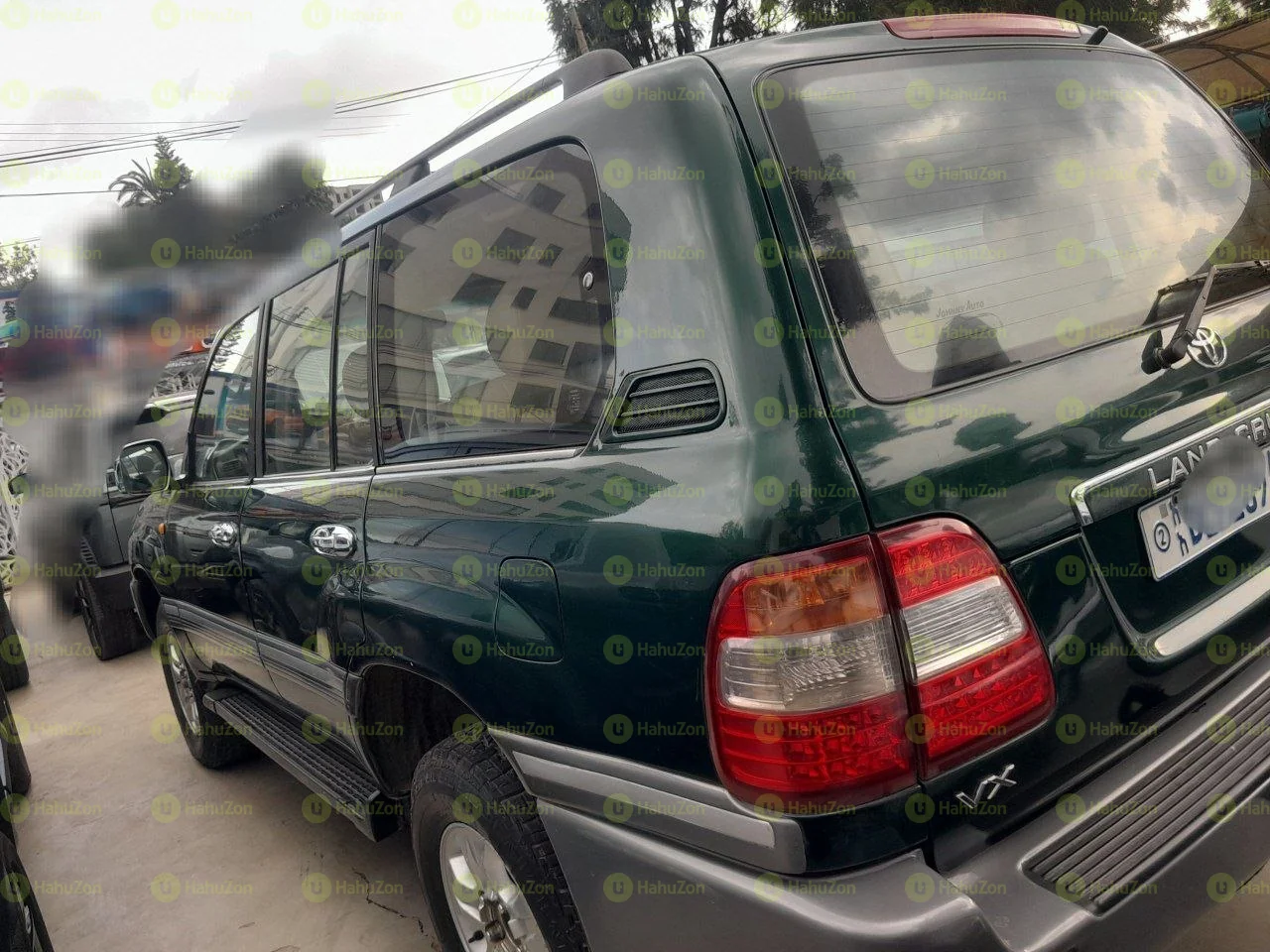 2011 Model-Toyota Land Cruiser