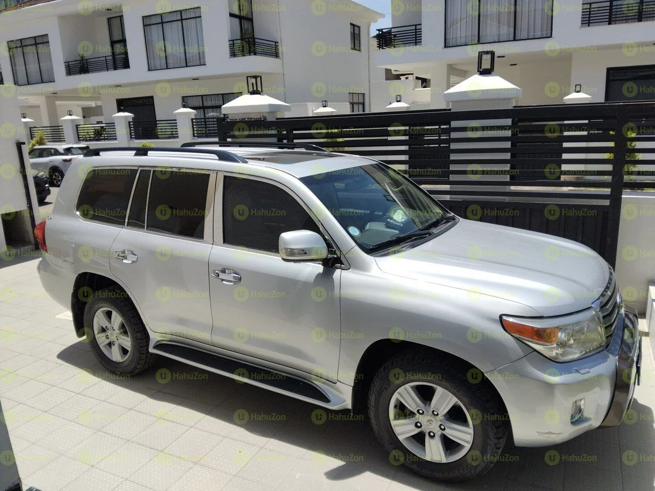 2015 Model-Toyota Land Cruiser VX