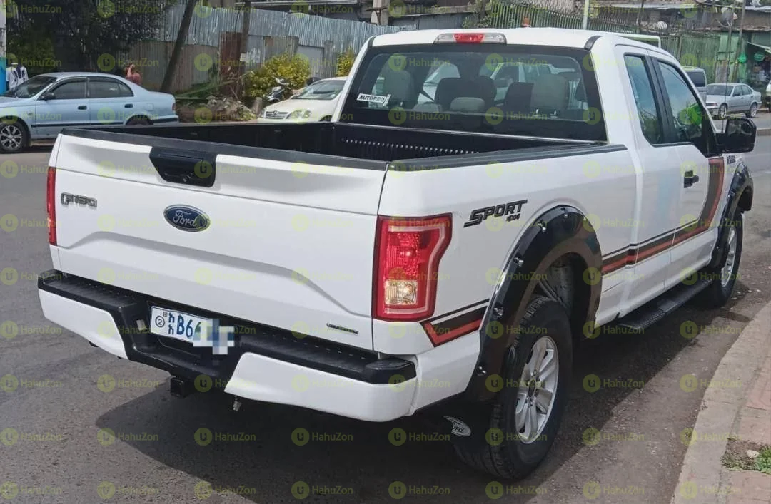 2015 Model-Ford F-150  XLt