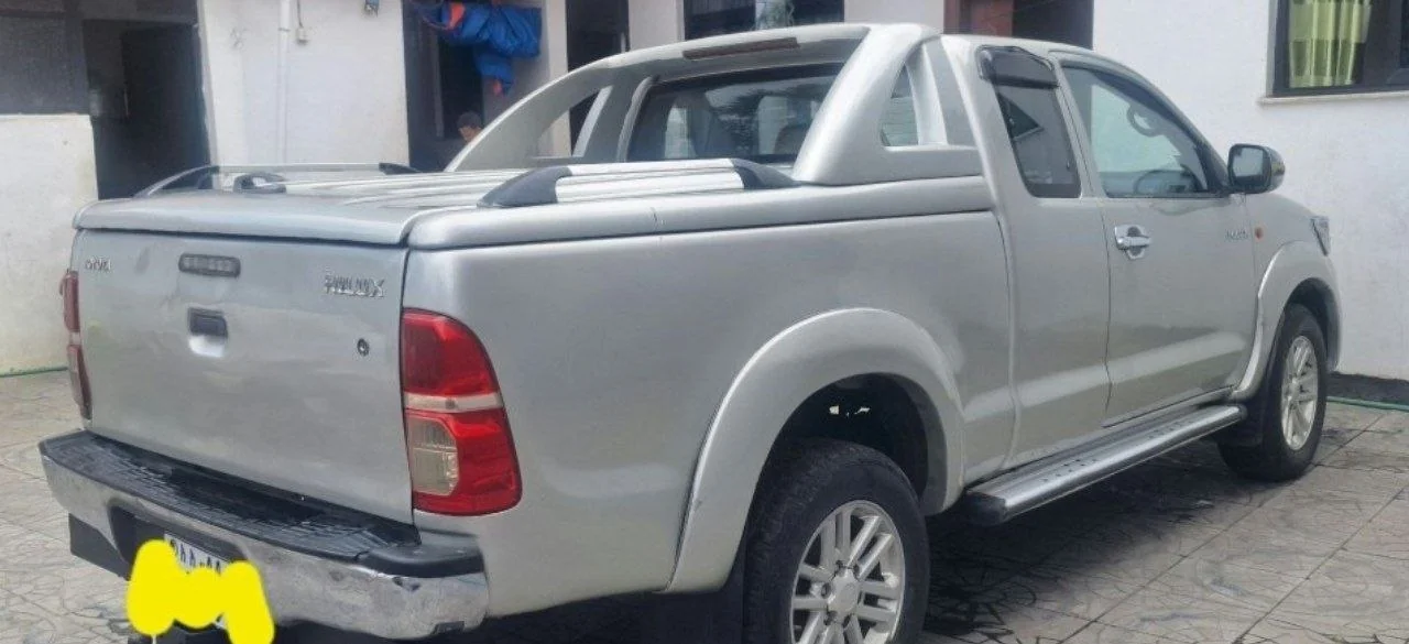 2012 Model-Toyota Hilux x Cab
