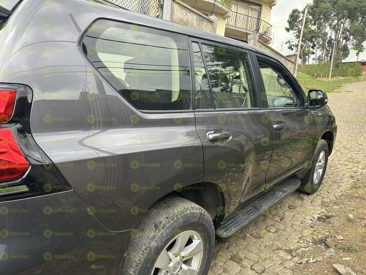 2022 Model-Toyota Land Cruser Prado