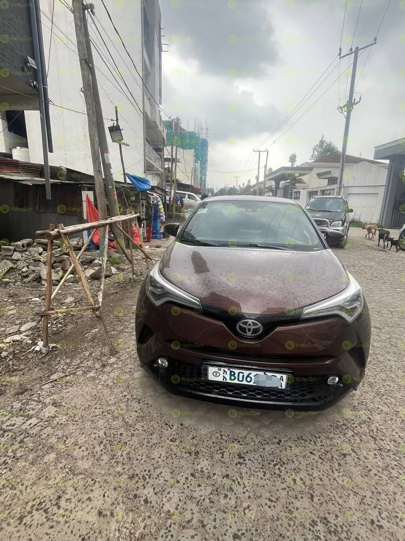 2017 Model-Toyota CHR