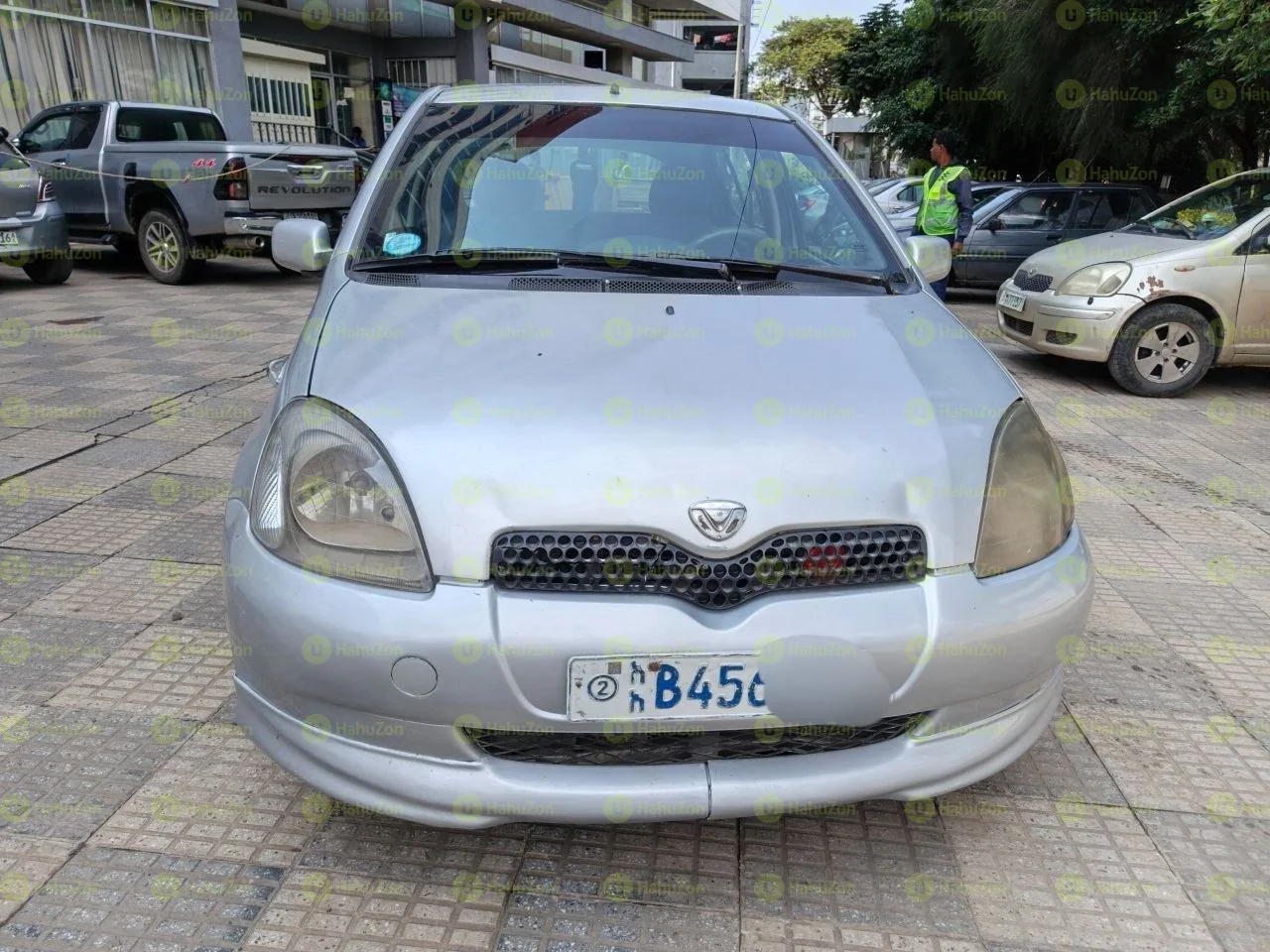 2001 Model-Toyota Vitz