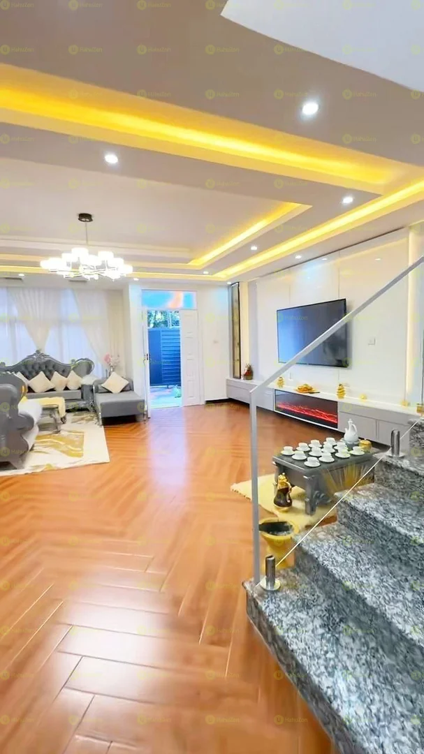 250 ካሬ የሚሸጥ G+1 ቤት በአያት