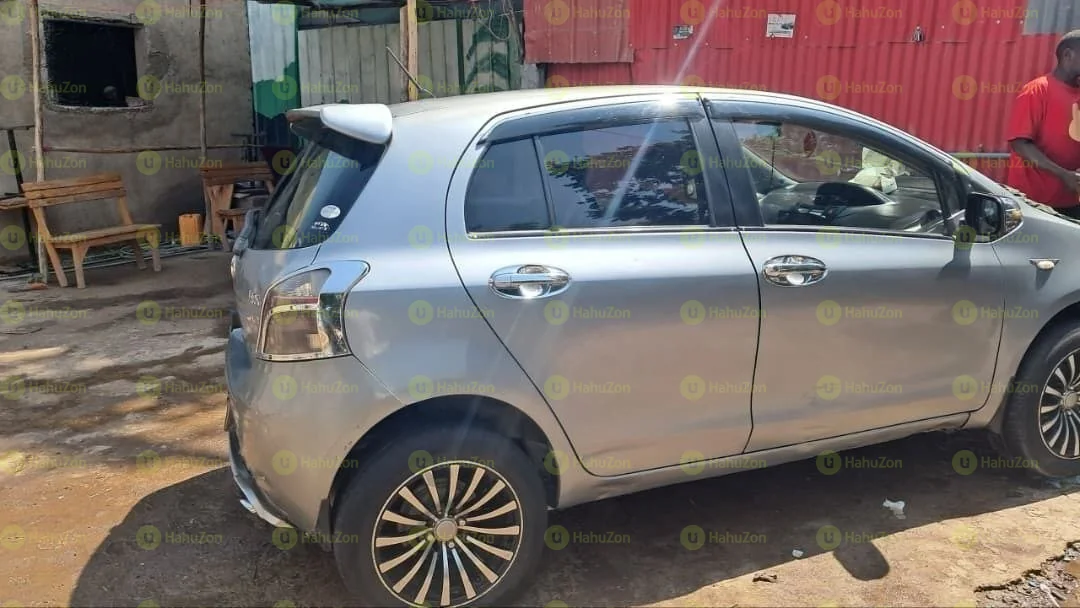 2007 Model-Toyota Yaris Compact