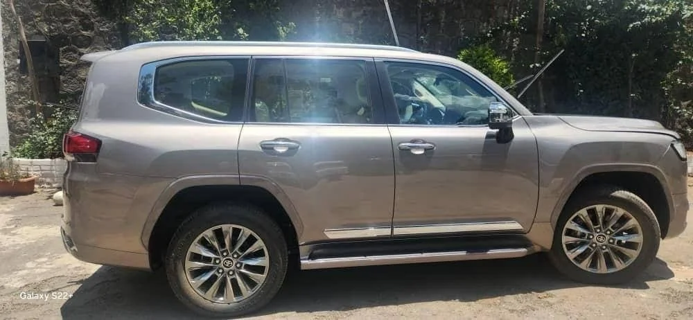 2024 Model-Toyota LandCruiser 300