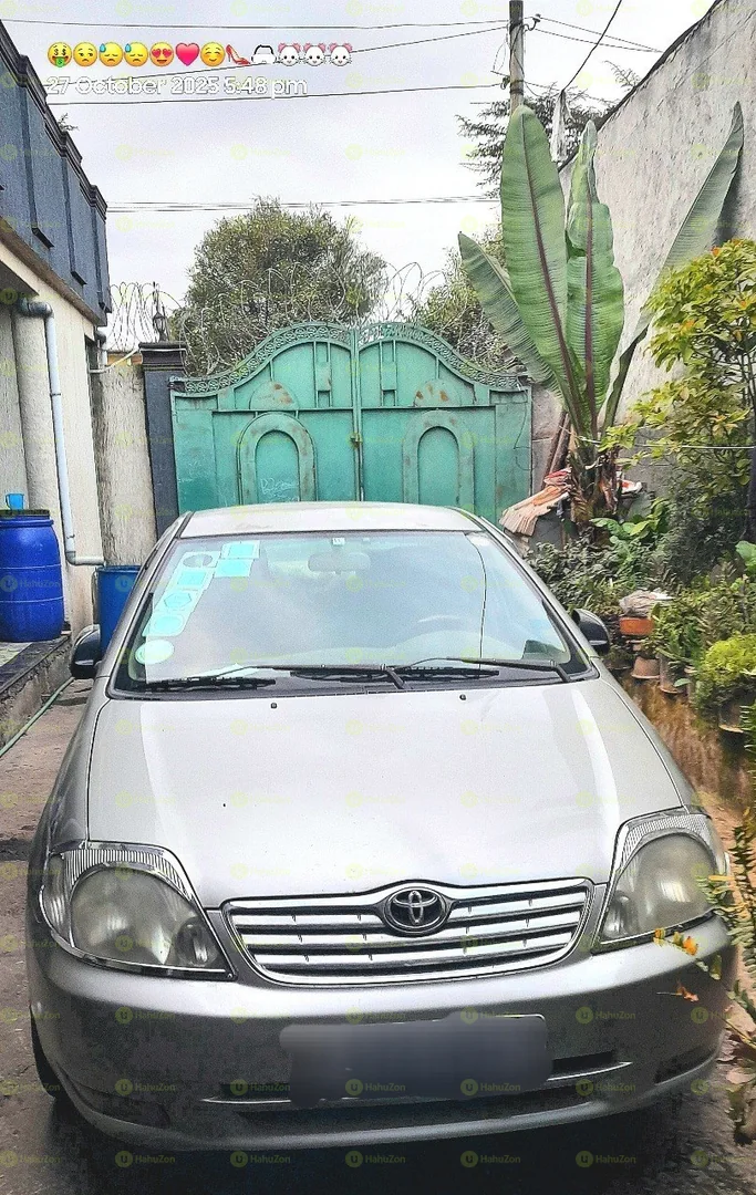 2004 Model-Toyota Corolla