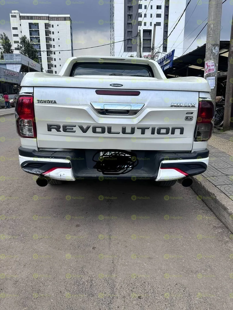 2025 Model-Toyota Hilux Revo double Cab