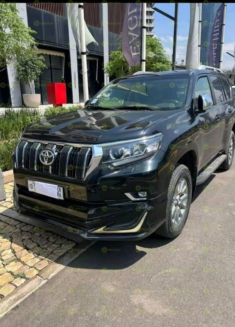 2020 Model-Toyota Land Cruiser Prado