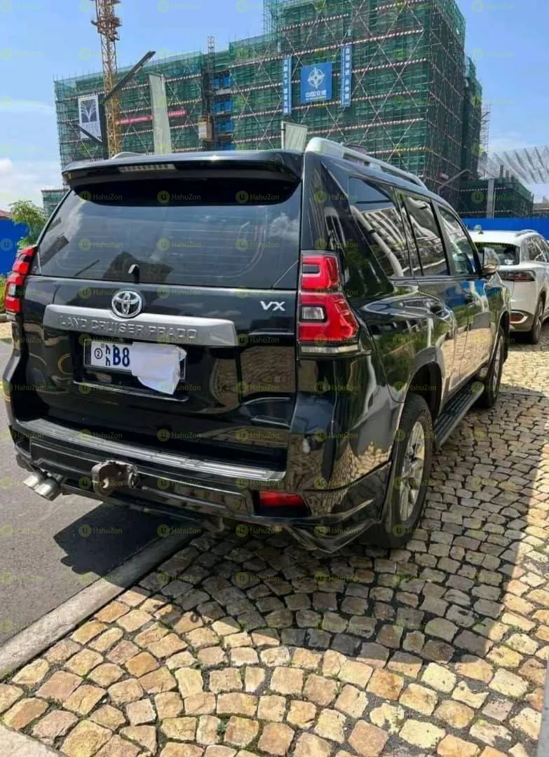 2020 Model-Toyota Land Cruiser Prado