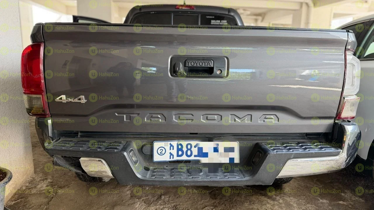 2016 Model-Toyota Tacoma