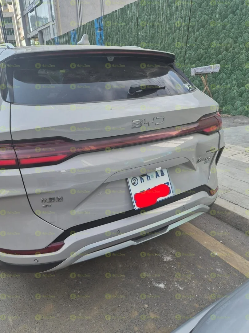 2025 Model-BYD Song Plus Smart