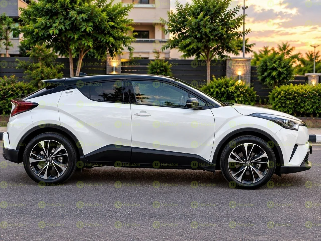 2020 Model-Toyota CHR