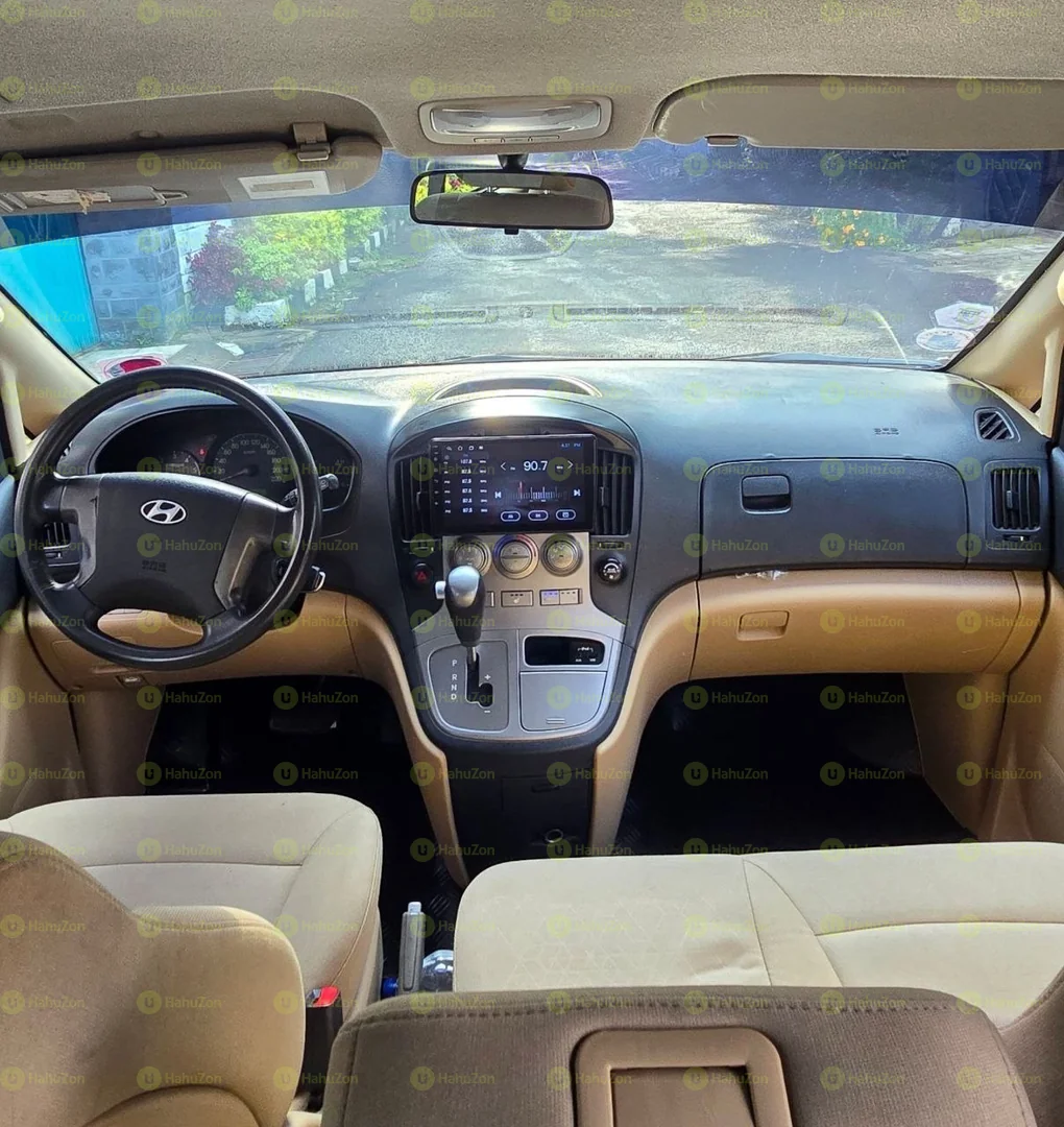 2014 Model-Hyundai Grand Starex