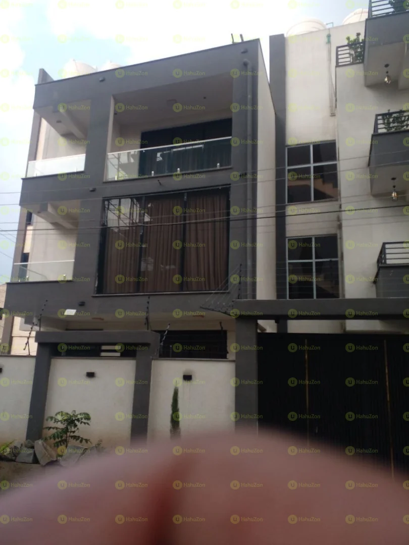 150 ካሬ የሚሸጥ G+3 ቤት በአያት